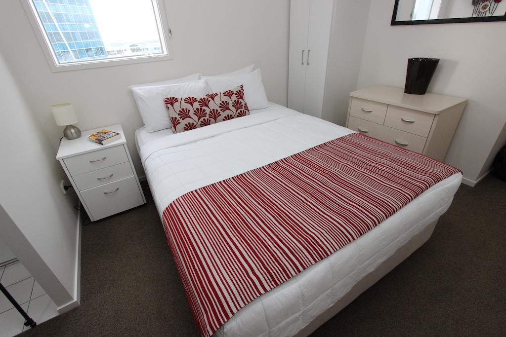 Waldorf Bankside Apartments オークランド エクステリア 写真