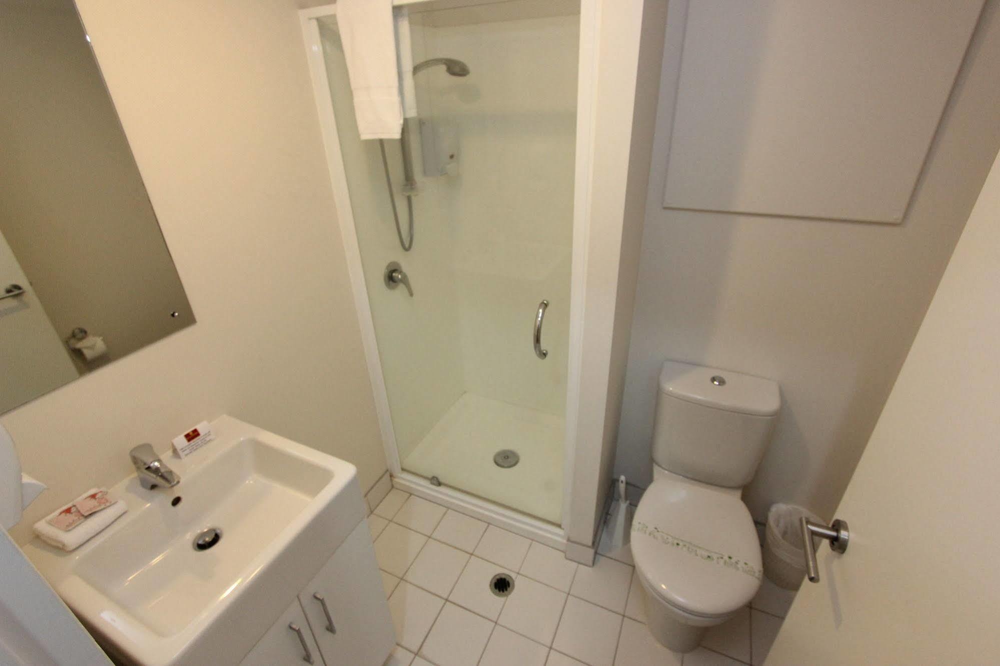 Waldorf Bankside Apartments オークランド エクステリア 写真