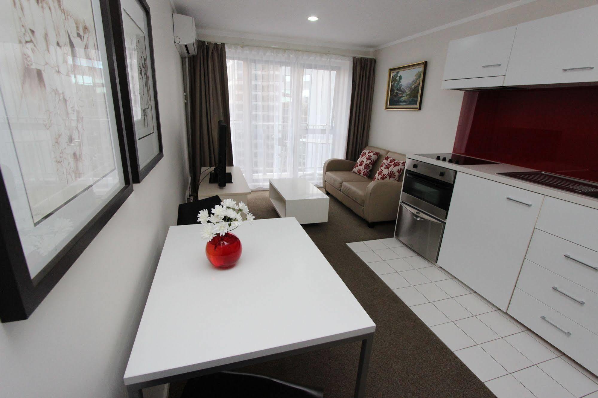 Waldorf Bankside Apartments オークランド エクステリア 写真