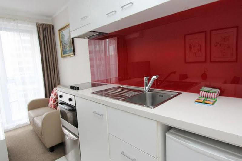 Waldorf Bankside Apartments オークランド エクステリア 写真